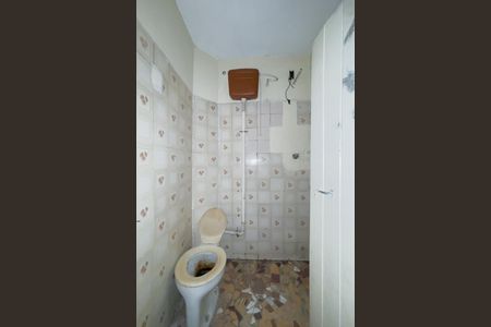 Banheiro de casa para alugar com 1 quarto, 30m² em Jardim Novo Horizonte, Cotia