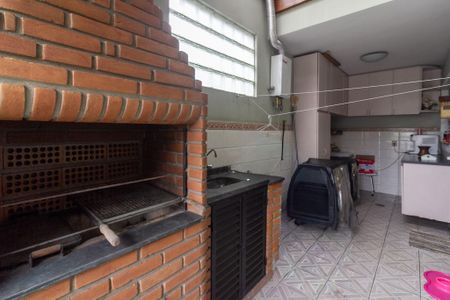 Churrasqueira de casa à venda com 3 quartos, 125m² em Campo Grande, São Paulo