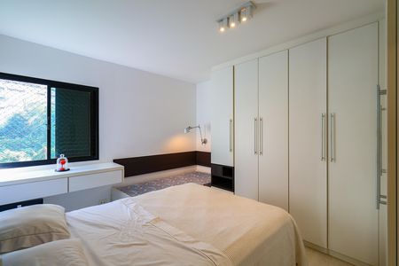 Apartamento à venda com 170m², 3 quartos e 3 vagas