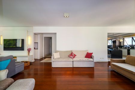 Apartamento à venda com 170m², 3 quartos e 3 vagas