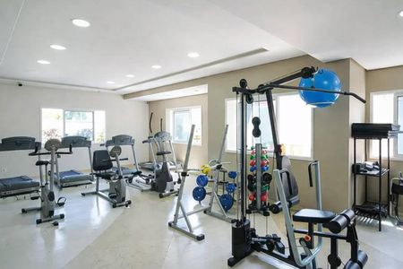 Apartamento para alugar com 63m², 2 quartos e 1 vaga Apartamento para alugar com 63m², 2 quartos e 1 vagaÁrea comum - Academia