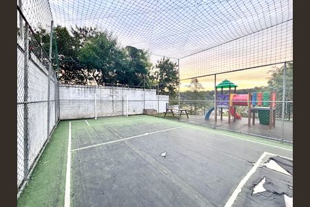 Apartamento à venda com 44m², 2 quartos e 1 vaga Apartamento à venda com 44m², 2 quartos e 1 vagaQuadra de esportes