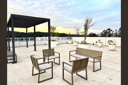 Apartamento à venda com 44m², 2 quartos e 1 vaga Apartamento à venda com 44m², 2 quartos e 1 vagaÁrea comum