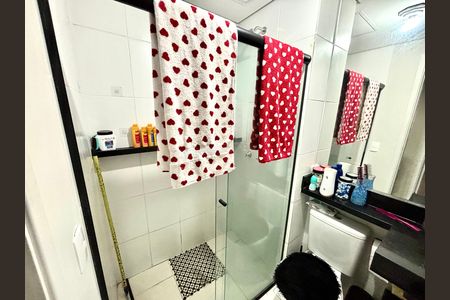 Apartamento à venda com 44m², 2 quartos e 1 vaga Apartamento à venda com 44m², 2 quartos e 1 vagaBanheiro