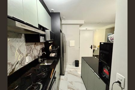 Apartamento à venda com 44m², 2 quartos e 1 vaga Apartamento à venda com 44m², 2 quartos e 1 vagaCozinha - Armários