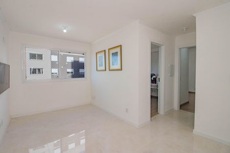 Sala de apartamento para alugar com 2 quartos, 50m² em Jardim Sabará, Porto Alegre