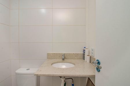 Apartamento para alugar com 50m², 2 quartos e 1 vaga Apartamento para alugar com 50m², 2 quartos e 1 vagaBanheiro Social