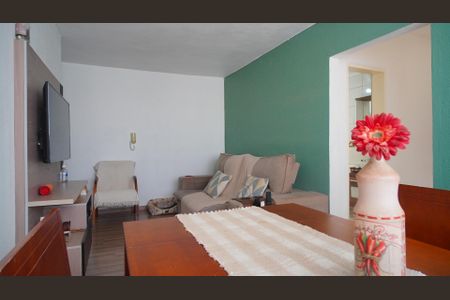 Sala  de apartamento à venda com 3 quartos, 72m² em Humaitá, Porto Alegre