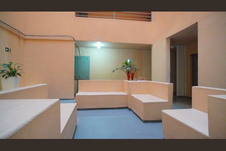 Apartamento à venda com 72m², 3 quartos e sem vaga Apartamento à venda com 72m², 3 quartos e sem vagaHall de entrada