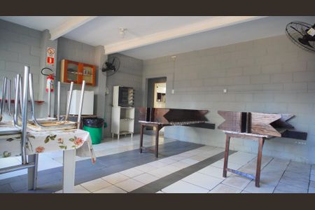 Área comum - Churrasqueira de apartamento à venda com 3 quartos, 72m² em Humaitá, Porto Alegre