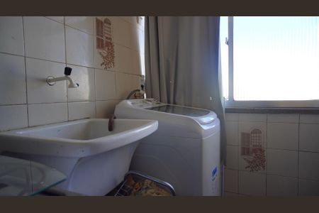 Área de Serviço de apartamento à venda com 3 quartos, 72m² em Humaitá, Porto Alegre