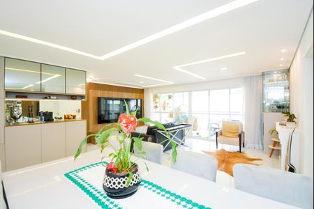 Apartamento à venda com 154m², 3 quartos e 3 vagasSala