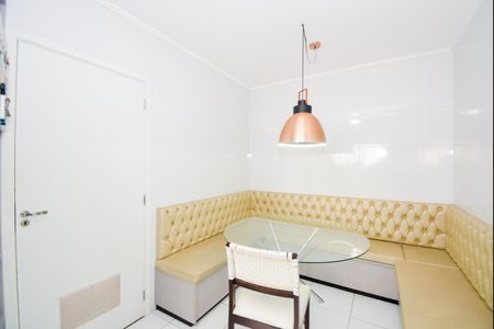 Apartamento à venda com 154m², 3 quartos e 3 vagasCozinha