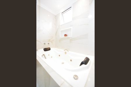 Apartamento à venda com 154m², 3 quartos e 3 vagasBanheiro da Suíte 2