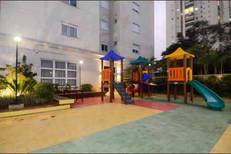 Apartamento à venda com 154m², 3 quartos e 3 vagasÁrea comum - Playground