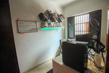 Casa para alugar com 200m², 4 quartos e 3 vagas