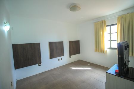Casa para alugar com 200m², 4 quartos e 3 vagas