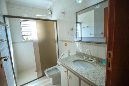 Casa para alugar com 200m², 4 quartos e 3 vagas