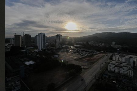 Apartamento para alugar com 50m², 2 quartos e 1 vagaVista - Sacada
