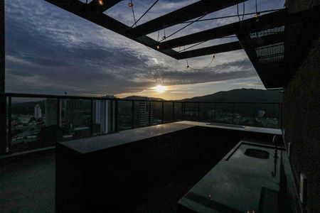 Apartamento para alugar com 50m², 2 quartos e 1 vagaÁrea Comum