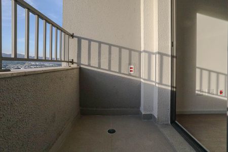 Sacada de apartamento para alugar com 2 quartos, 50m² em Vila Mogilar, Mogi das Cruzes