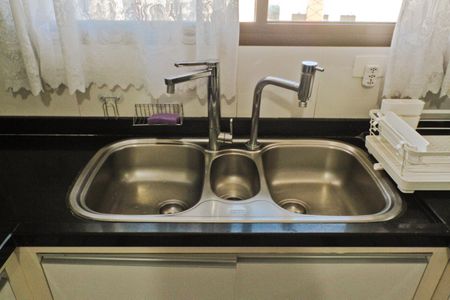 Apartamento à venda com 217m², 3 quartos e 4 vagas Apartamento à venda com 217m², 3 quartos e 4 vagasCozinha