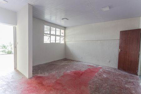 Sala de casa para alugar com 3 quartos, 130m² em São Geraldo, Belo Horizonte