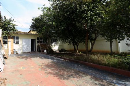 Casa para alugar com 130m², 3 quartos e 2 vagas Casa para alugar com 130m², 3 quartos e 2 vagasÁrea externa