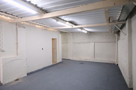 Casa para alugar com 130m², 3 quartos e 2 vagas Casa para alugar com 130m², 3 quartos e 2 vagasÁrea de Serviço