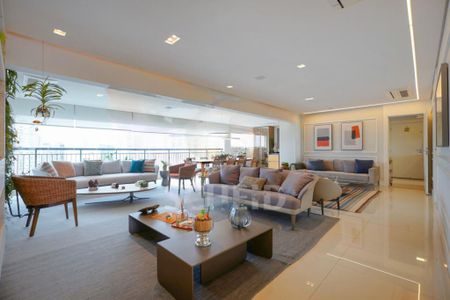 Apartamento à venda com 3 quartos, 213m² em Santo Amaro, São Paulo