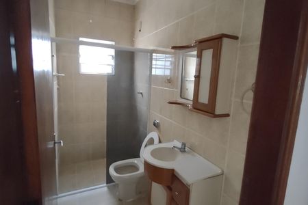 Casa para alugar com 80m², 1 quarto e 1 vaga Casa para alugar com 80m², 1 quarto e 1 vagaBanheiro