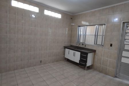Casa para alugar com 80m², 1 quarto e 1 vaga Casa para alugar com 80m², 1 quarto e 1 vagaCozinha
