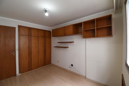 Apartamento à venda com 83m², 3 quartos e 1 vagaQuarto 2