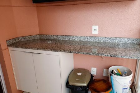 Apartamento para alugar com 47m², 2 quartos e 1 vagaSacada