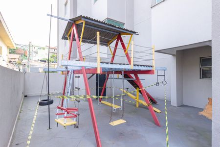 Apartamento à venda com 56m², 2 quartos e 1 vaga Apartamento à venda com 56m², 2 quartos e 1 vagaÁrea comum - Playground