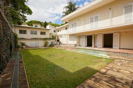 Casa à venda com 439m², 6 quartos e 7 vagas
