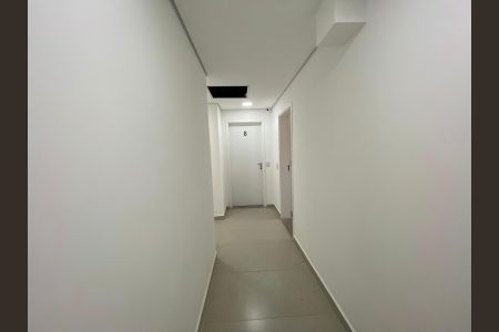 Studio para alugar com 22m², 1 quarto e sem vaga Studio para alugar com 22m², 1 quarto e sem vagaCorredor
