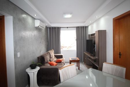 Sala de apartamento à venda com 2 quartos, 59m² em Vila Ipiranga, Porto Alegre