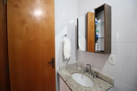 Apartamento à venda com 59m², 2 quartos e 1 vagaBanheiro