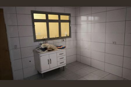 Casa à venda com 2 quartos, 100m² em Vila Marari, São Paulo