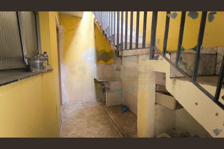 Casa à venda com 100m², 2 quartos e 2 vagas