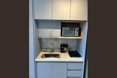 Apartamento à venda com 34m², 1 quarto e sem vaga