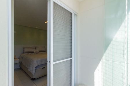 Apartamento à venda com 85m², 3 quartos e 2 vagasVaranda Quarto 2