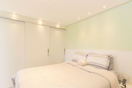 Apartamento à venda com 85m², 3 quartos e 2 vagasQuarto 2