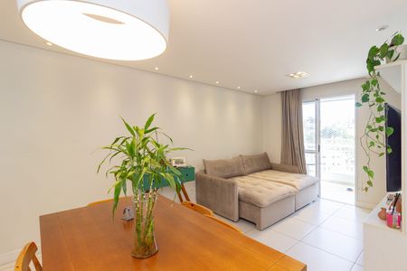 Apartamento à venda com 85m², 3 quartos e 2 vagasSala