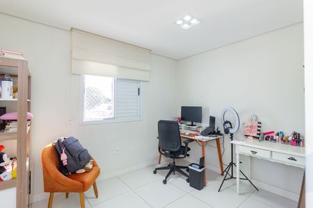 Apartamento à venda com 85m², 3 quartos e 2 vagasQuarto 3
