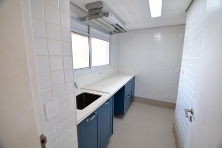 Apartamento para alugar com 130m², 3 quartos e 3 vagasÁrea de Serviço