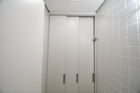 Apartamento para alugar com 130m², 3 quartos e 3 vagasBanheiro de serviço