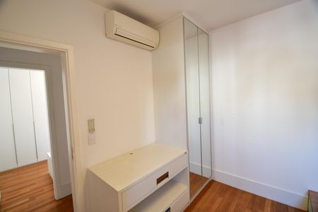 Apartamento para alugar com 130m², 3 quartos e 3 vagasQuarto 2