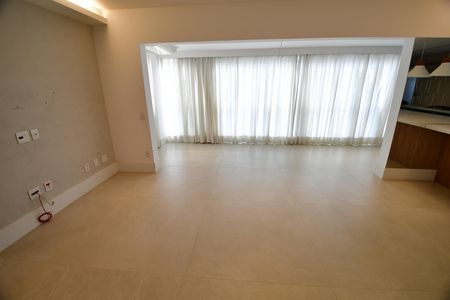 Apartamento para alugar com 130m², 3 quartos e 3 vagasSala